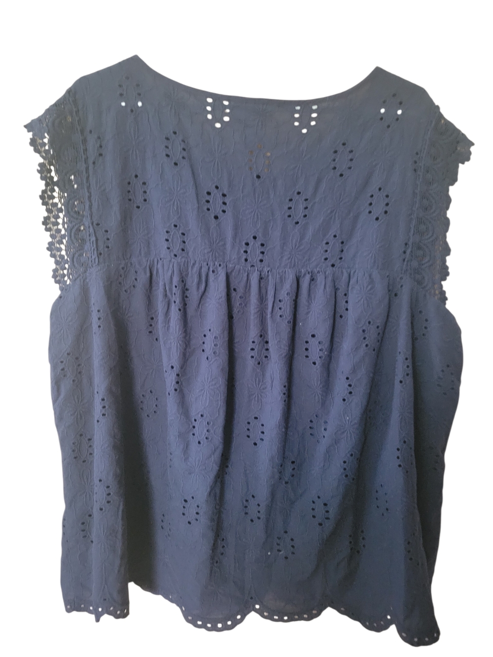 Knox Rose Navy Eyelet Lace Camisole - Picture 2 of 4